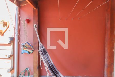 Casa de condomínio à venda com 125m², 3 quartos e 2 vagasQuintal