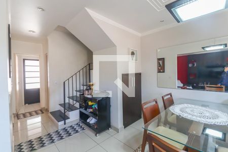 Sala de casa de condomínio à venda com 3 quartos, 125m² em Bairro da Água Fria, Jundiaí