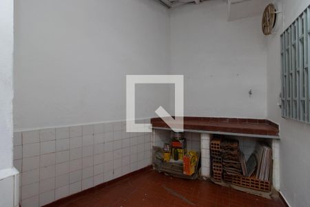 Casa à venda com 105m², 3 quartos e sem vagaÁrea de Serviço