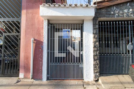 Casa à venda com 105m², 3 quartos e sem vagaFachada