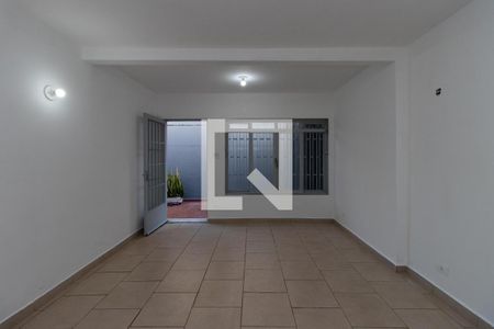 Sala de casa à venda com 3 quartos, 105m² em Vila Nelson, São Paulo