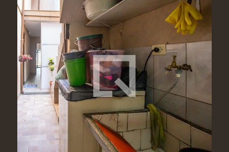 Casa à venda com 155m², 3 quartos e 2 vagas Casa à venda com 155m², 3 quartos e 2 vagasÁrea de Serviço