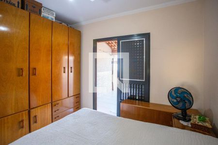 Casa à venda com 155m², 3 quartos e 2 vagas Casa à venda com 155m², 3 quartos e 2 vagasQuarto 3