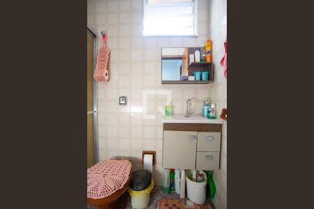 Casa à venda com 155m², 3 quartos e 2 vagas Casa à venda com 155m², 3 quartos e 2 vagasBanheiro Social