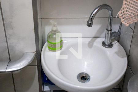 Casa à venda com 155m², 3 quartos e 2 vagas Casa à venda com 155m², 3 quartos e 2 vagasBanheiro da Suíte 1