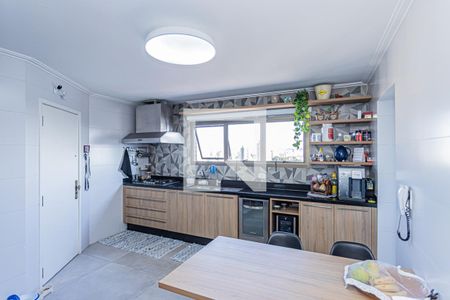 Apartamento à venda com 136m², 3 quartos e 3 vagasCozinha