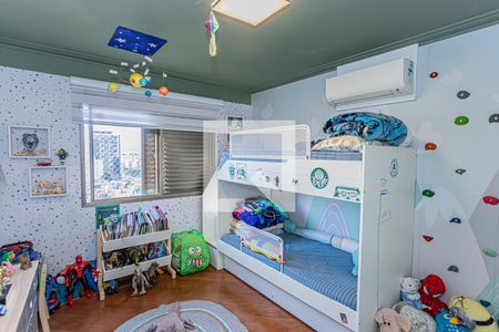 Apartamento à venda com 136m², 3 quartos e 3 vagasQuarto 2