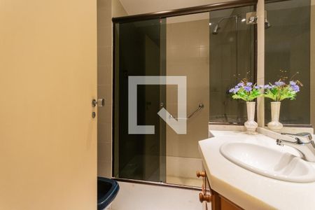 Apartamento à venda com 176m², 4 quartos e 2 vagasBanheiro Suíte 2