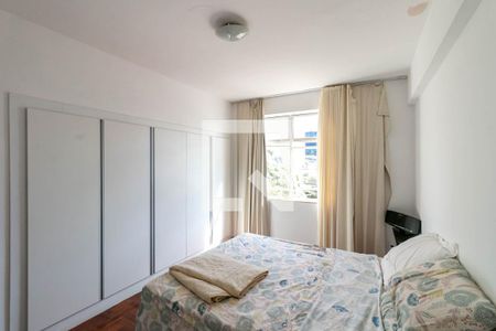 Apartamento à venda com 150m², 4 quartos e 2 vagasQuarto