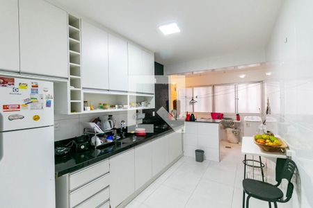 Apartamento à venda com 150m², 4 quartos e 2 vagasCozinha 