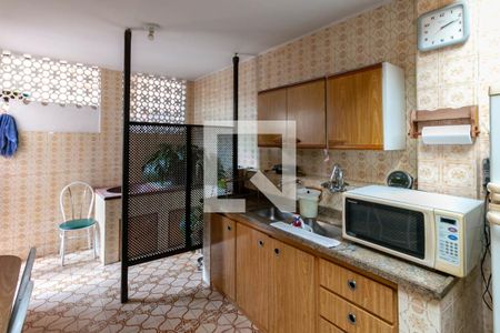 Casa à venda com 360m², 4 quartos e 2 vagasCozinha