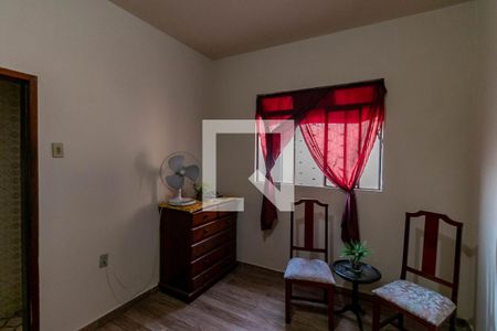 Casa à venda com 360m², 4 quartos e 2 vagasQuarto 4