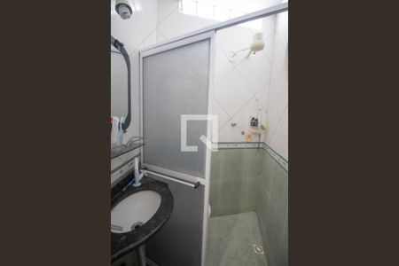 Casa para alugar com 200m², 2 quartos e 2 vagas Casa para alugar com 200m², 2 quartos e 2 vagasBanheiro da Suíte 1