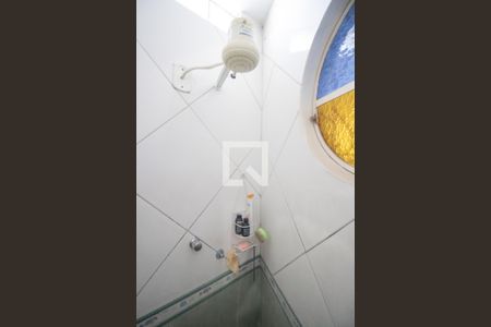 Casa para alugar com 200m², 2 quartos e 2 vagas Casa para alugar com 200m², 2 quartos e 2 vagasBanheiro da Suíte 1