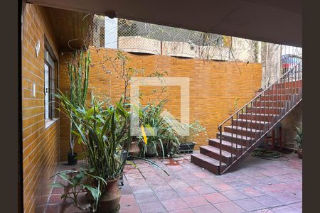 Casa à venda com 129m², 3 quartos e 1 vagaQuintal