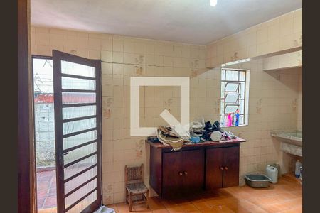 Casa à venda com 129m², 3 quartos e 1 vagaÁrea de Serviço