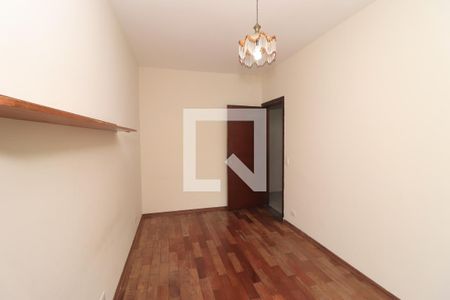 Casa à venda com 252m², 4 quartos e 2 vagasQuarto 3