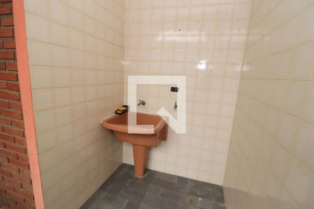 Casa à venda com 252m², 4 quartos e 2 vagasÁrea de Serviço