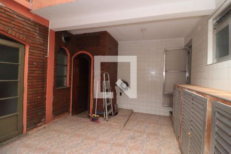 Casa à venda com 252m², 4 quartos e 2 vagasChurrasqueira