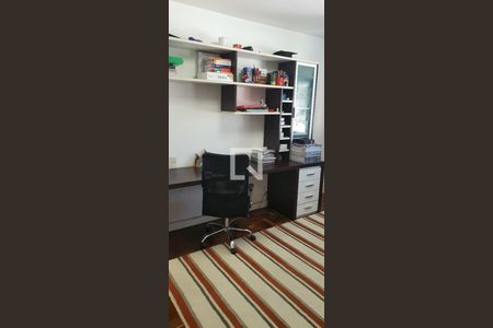 Casa à venda com 350m², 4 quartos e 4 vagasQuarto 3