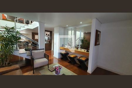 Detalhe Sala de casa à venda com 4 quartos, 350m² em Santo Amaro, São Paulo