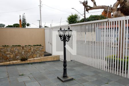 Casa à venda com 400m², 4 quartos e 6 vagas Casa à venda com 400m², 4 quartos e 6 vagasQuintal