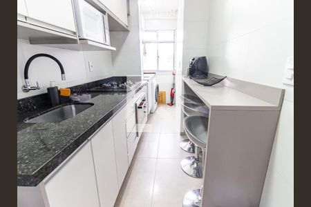 Apartamento à venda com 59m², 2 quartos e 1 vaga Apartamento à venda com 59m², 2 quartos e 1 vagaCozinha
