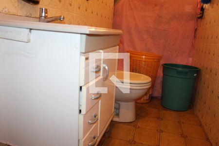 Casa à venda com 375m², 2 quartos e 2 vagasBanheiro