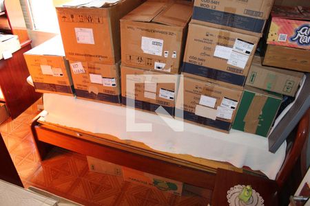 Casa à venda com 375m², 2 quartos e 2 vagasQuarto