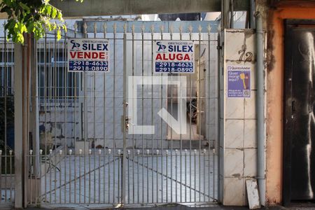 Casa à venda com 375m², 2 quartos e 2 vagasFachada