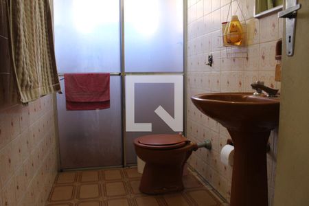 Casa à venda com 375m², 2 quartos e 2 vagasBanheiro