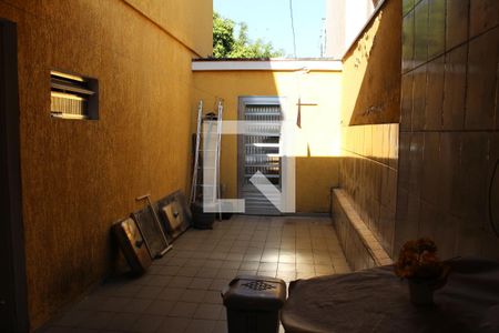 Casa à venda com 375m², 2 quartos e 2 vagasÁrea de serviço