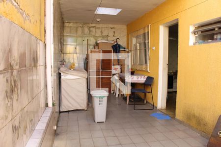 Casa à venda com 375m², 2 quartos e 2 vagasÁrea de serviço