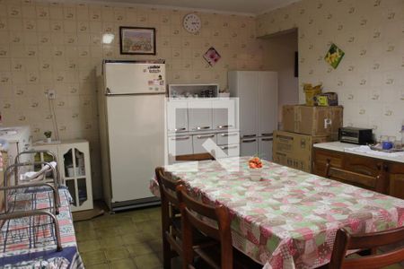 Casa à venda com 375m², 2 quartos e 2 vagasCozinha