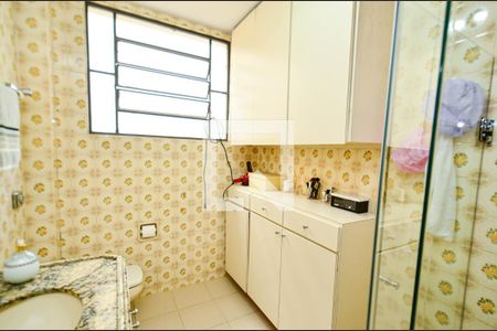 Apartamento para alugar com 136m², 4 quartos e 2 vagasBanheiro social