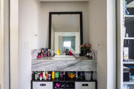 Casa de condomínio à venda com 520m², 3 quartos e 4 vagasBanheiro da suite canadense