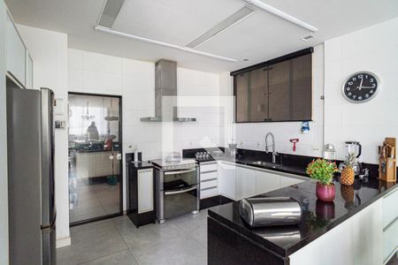 Casa de condomínio à venda com 520m², 3 quartos e 4 vagasCozinha