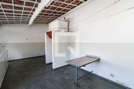 Casa à venda com 360m², 4 quartos e 2 vagasTerraço