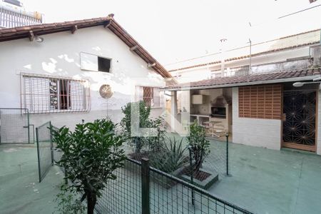 Casa à venda com 360m², 4 quartos e 2 vagasQuintal