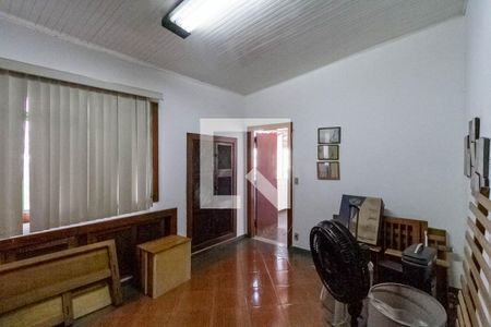 Casa à venda com 360m², 4 quartos e 2 vagasQuarto 3