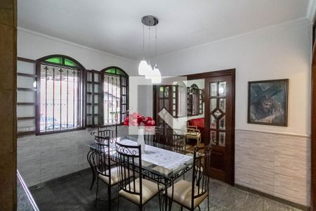 Casa à venda com 360m², 4 quartos e 2 vagasCopa