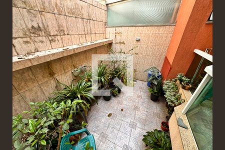 Apartamento à venda com 90m², 3 quartos e 2 vagasQuintal