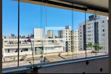 Apartamento à venda com 166m², 4 quartos e 3 vagas Apartamento à venda com 166m², 4 quartos e 3 vagasvista da área de serviço