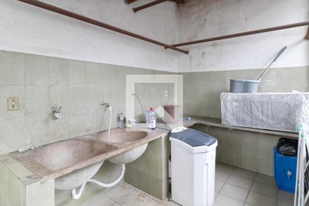 Casa à venda com 324m², 3 quartos e 4 vagasÁrea de serviço 