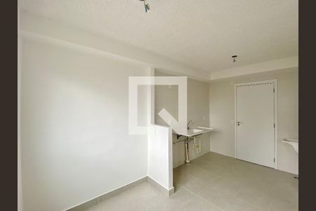 Sala/Cozinha de apartamento para alugar com 1 quarto, 39m² em Brás, São Paulo