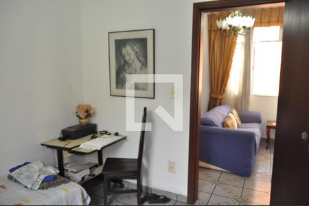 Casa à venda com 340m², 6 quartos e sem vagaQuarto 2