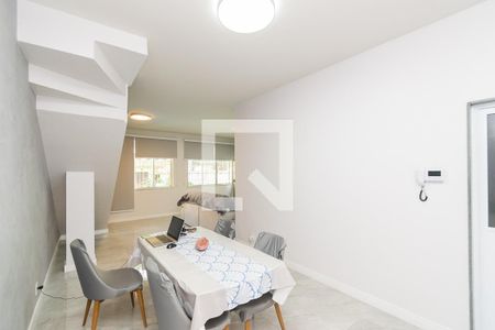 Sala de casa à venda com 3 quartos, 390m² em Penha, Rio de Janeiro