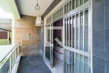 Casa à venda com 390m², 3 quartos e 4 vagasVaranda da Suíte