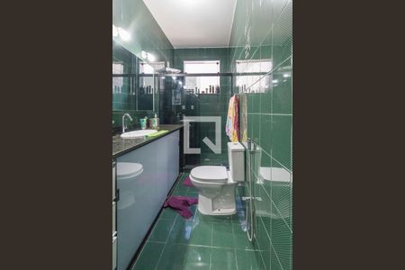 Casa à venda com 390m², 3 quartos e 4 vagasBanheiro Social