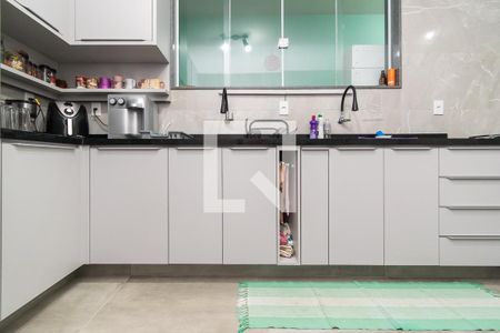 Casa à venda com 390m², 3 quartos e 4 vagasCozinha - Armários